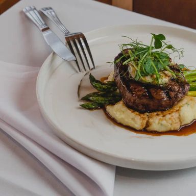 Maple Leaf Steak & Seafood