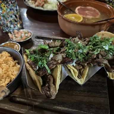 Los Agaves Grill - Westfield