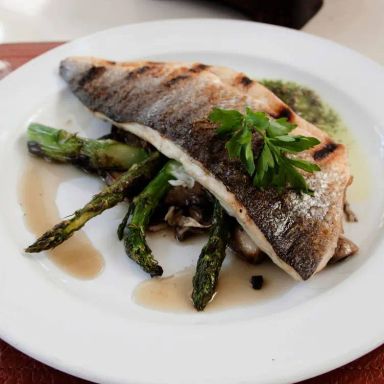PM Fish & Steakhouse