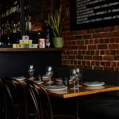 Anada Bar & Restaurant