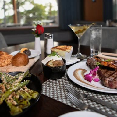 Parkway Prime Steakhouse & Lounge