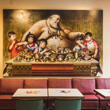 Jumbo Thai Restaurant & Bar