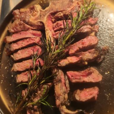Hide & Steak