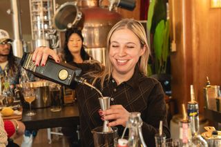 San Francisco Whiskey Cocktail Class with Bay Views | Gold Bar
