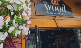 The Wood Restaurant & Lounge