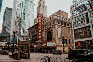Chicago Crime, Mobsters & Ghosts Walking Tour