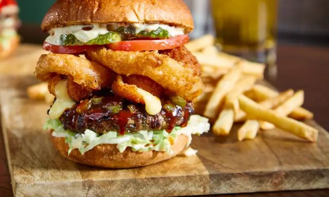 Fionn MacCool's - Brampton Bovaird