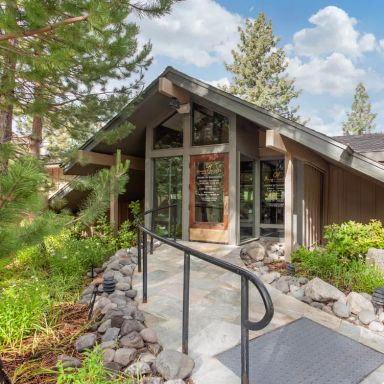 Chart House Restaurant - Lake Tahoe