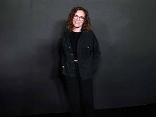 Beth Stelling
