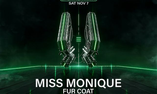 RESISTANCE Opening Party - Miss Monique