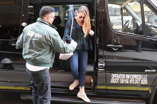 Private All Inclusive New York Transfer: Cruise Port to Airport or Manhattan