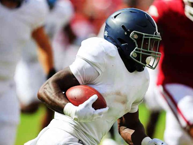 Charleston Southern Buccaneers at Georgia Southern Eagles Football
