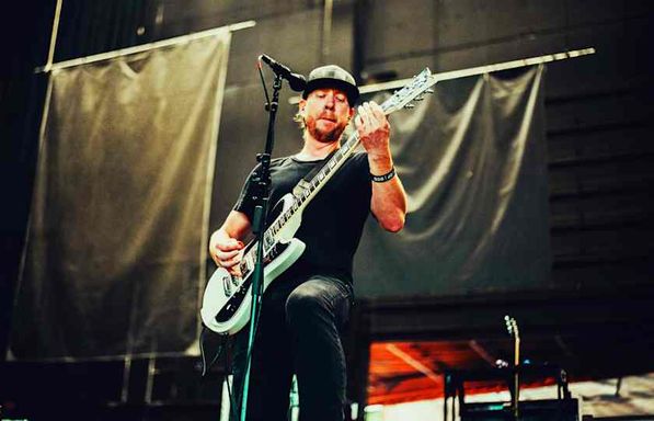 The Red Jumpsuit Apparatus