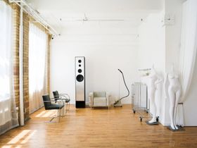 Studio with CN Tower views at On2 Studio