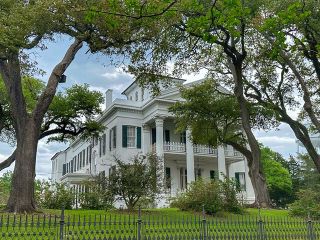 Historic Natchez Full Day Private Tour 