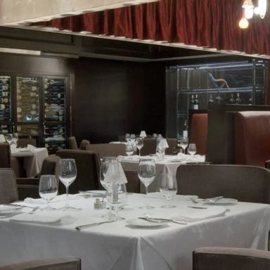 Ponte Vecchio - Fallsview Casino