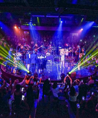 Celebrity Theatre