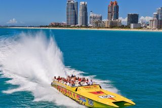 Speedboat Sightseeing Adventure of Miami