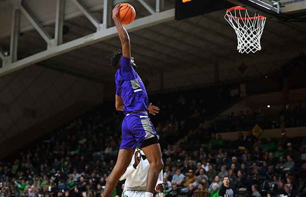 Denver Pioneers Basketball at St. Thomas Tommies Basketball