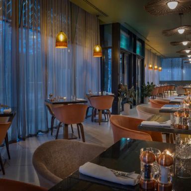 GRAZE Restaurant & Bar