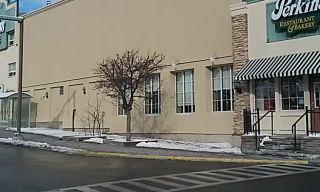 Perkins Restaurant & Bakery, Niagara Falls