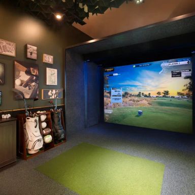 Topgolf Swing Suite - Hilton Indianapolis