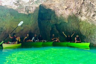 Full-Day Emerald Cave Kayak Tour, 3 Caves, Hidden Beach, Wildlife