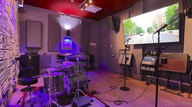 Toronto Room at Lynx Music