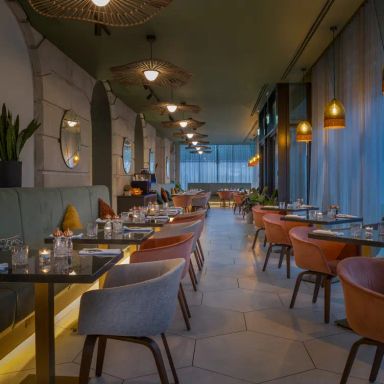 GRAZE Restaurant & Bar