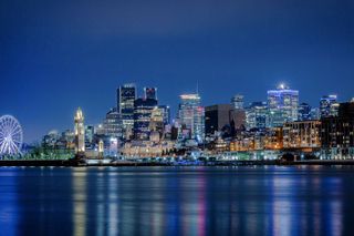 Montreal: Evening cruise with DJ