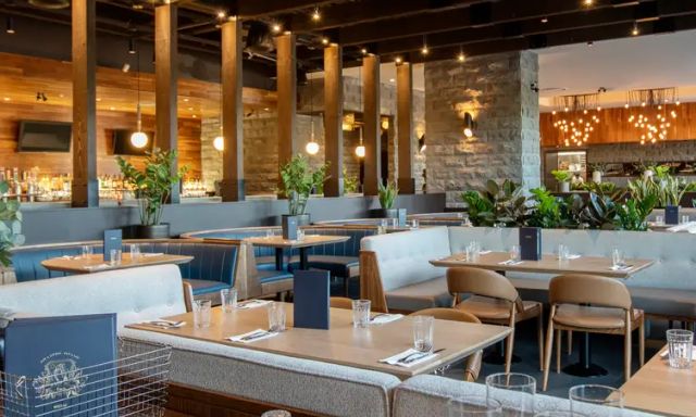 Earls Kitchen + Bar - Burlington