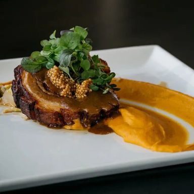 Steam Restaurant - Embassy Suites