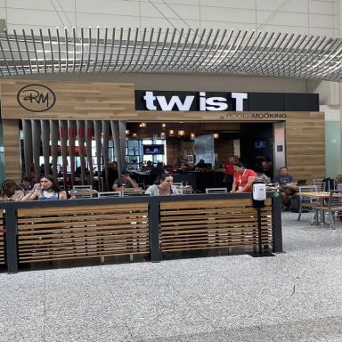 Twist by Roger Mooking - YYZ Terminal 1 Domestic gate D36