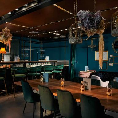 Aces Bar