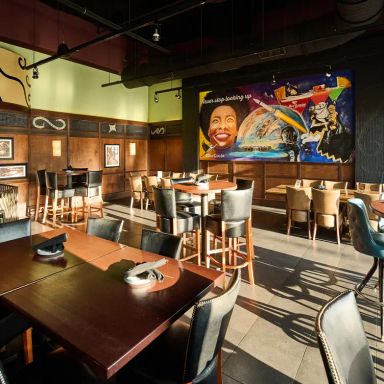 Bar Louie - Orlando UCF