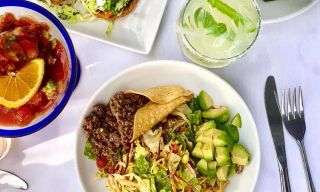 Doce Mesas - The Hill