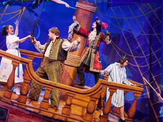 Peter Pan Goes Wrong