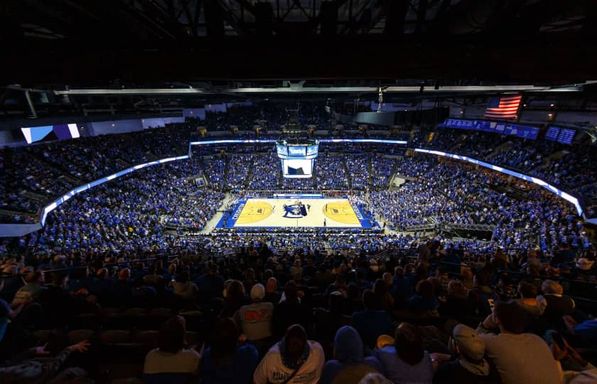 Connecticut Huskies at Creighton Bluejays Women's Basketball