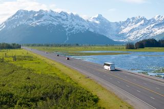 Anchorage to Seward Direct Transfer Tour