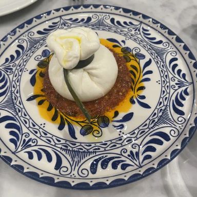 La Piazza di Eataly at Sherway Gardens