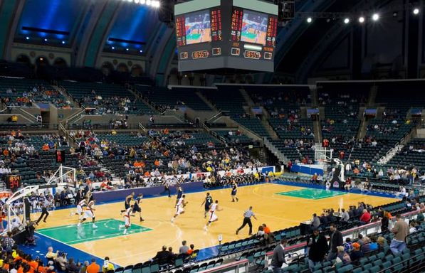 Middle Tennessee State Blue Raiders at UTEP Miners Basketball