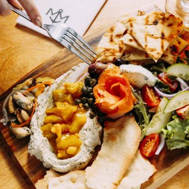 The Merchantman Fresh Seafood & Oyster Bar