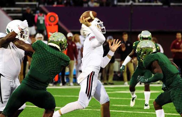 Stonehill Skyhawks at UMass Minutemen Football