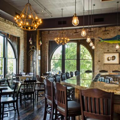 Landry's Seafood House - New Orleans French Quarter