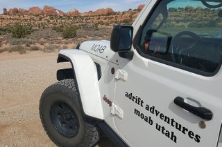 Arches NP. Backcountry Morning or Afternoon 4x4 Jeep