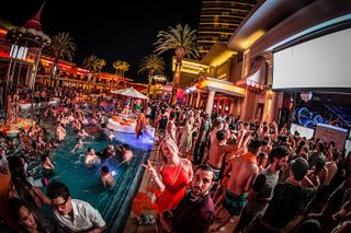Las Vegas Nightclub VIP Entry with Party Bus