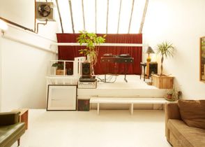 Upstairs Space at EASY LIFE STUDIO