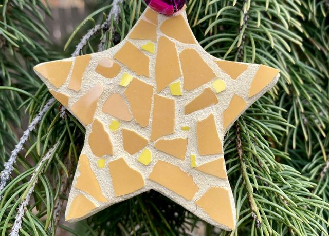 *CANCELLED* Mosaic Holiday Decorations