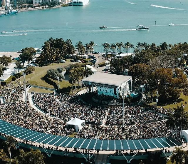 VOUS Man Alive 2026
