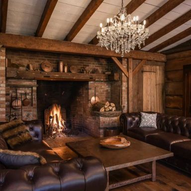 Sawmill Bar & Table